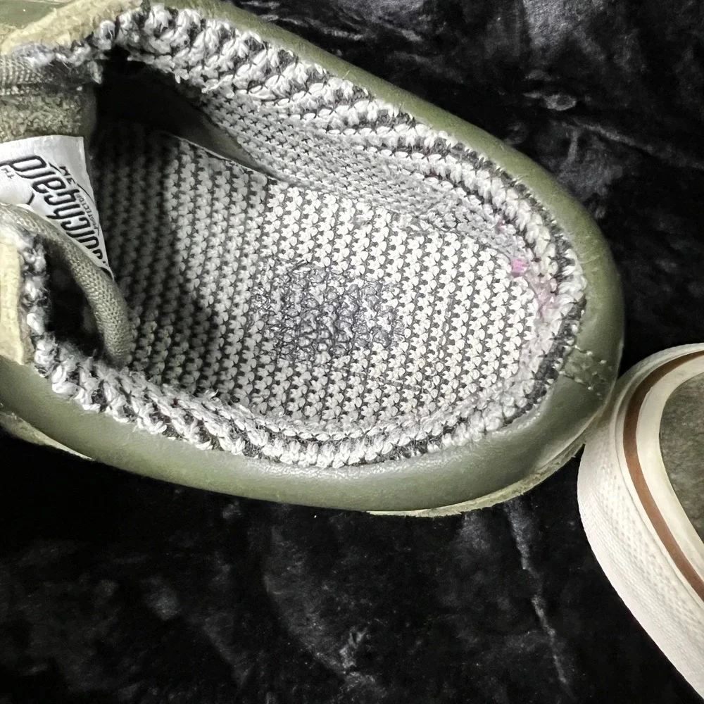 Vans Old Skool MTE 721454‎ Unisex M7/W8.5 Shoes Grape Leaf Marshmallow Sneakers